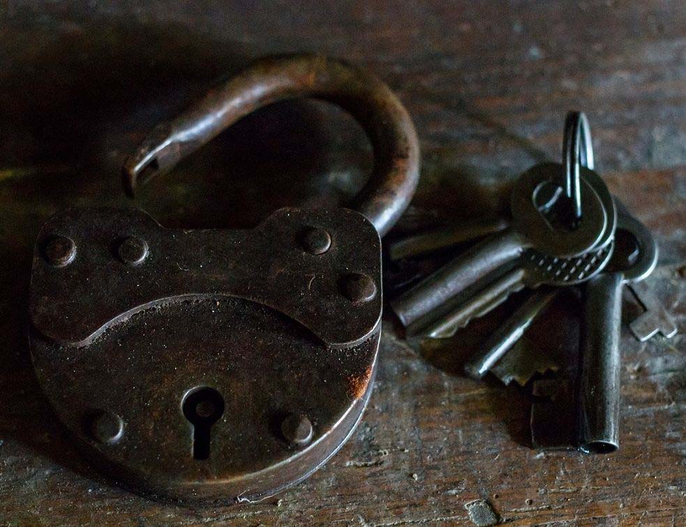 Бизарност или бекство у бољи живот? Афрички тинејџери остишли на такмичење из роботике и НЕСТАЛИ!